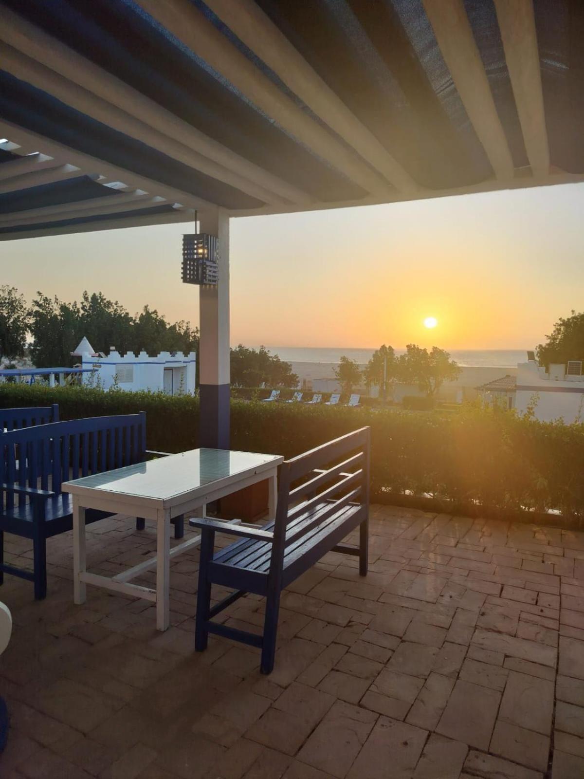 Al-Ashkhara Beach Resort منتجع شاطئ الأشخرة Эш-Шаркия Экстерьер фото